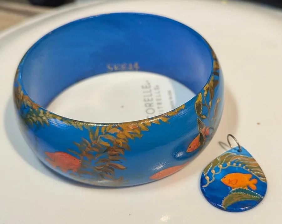 Garibaldi Skedallion and Bangle set